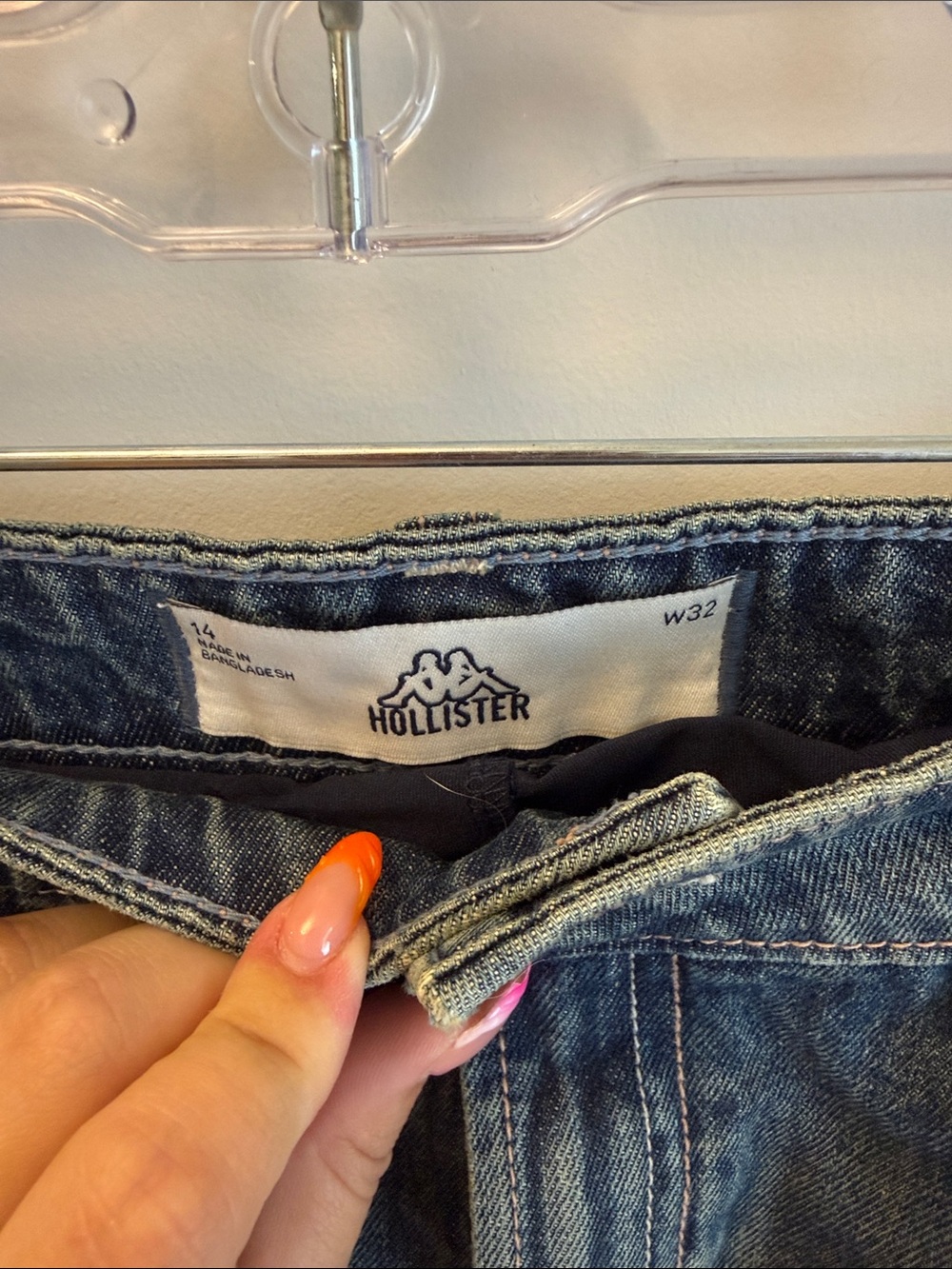 Hollister Blue Denim Mini Skirt with Floral Embroidery - Picture 3 of 6